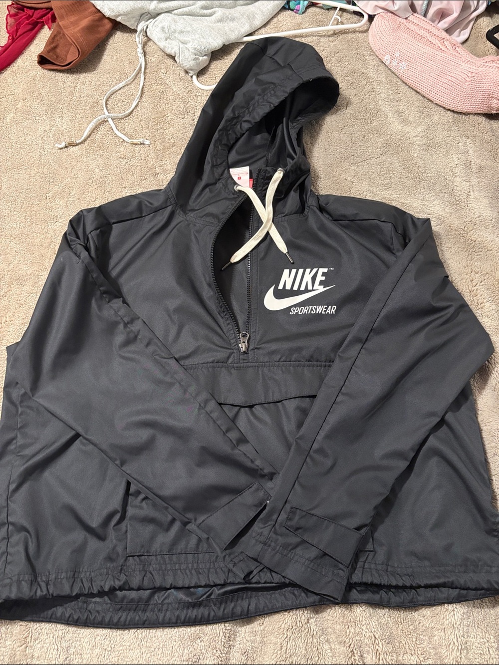 Nike Hooded Windbreaker Pullover